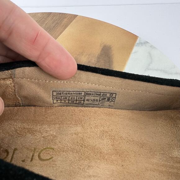 Vionic 5 Thera/VS080 Leather Fringe Studded Detail Women's Black Suede Moccasin - Picture 8 of 9